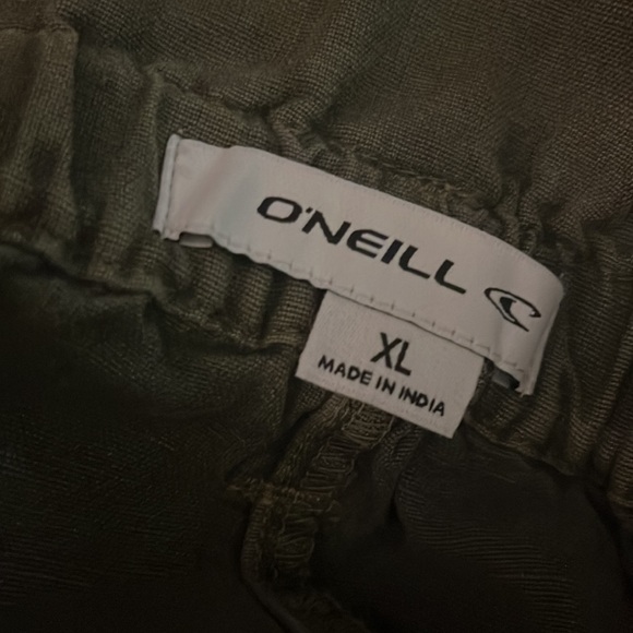 NWT O’Neill Cameron Shorts. Olive green. Size XL. 2 front pockets. Drawstring - Picture 6 of 6